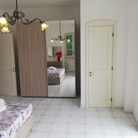 Villa Parisi Μπάρι Εξωτερικό φωτογραφία