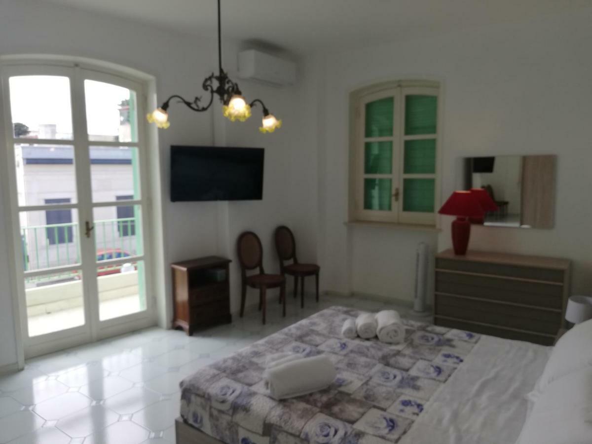 Villa Parisi Μπάρι Εξωτερικό φωτογραφία