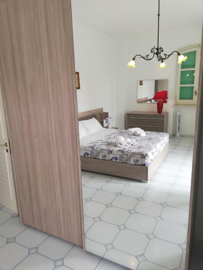 Villa Parisi Μπάρι Εξωτερικό φωτογραφία