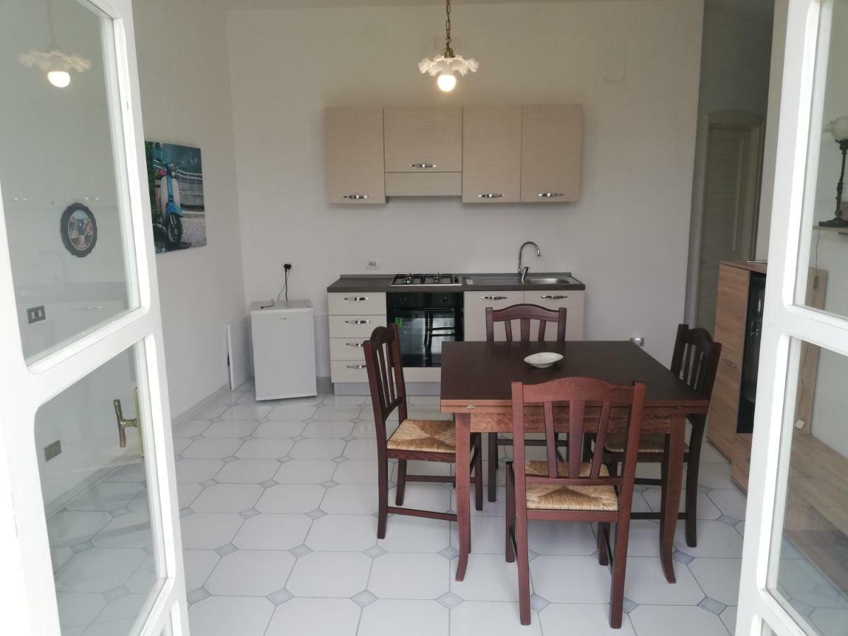 Villa Parisi Μπάρι Εξωτερικό φωτογραφία